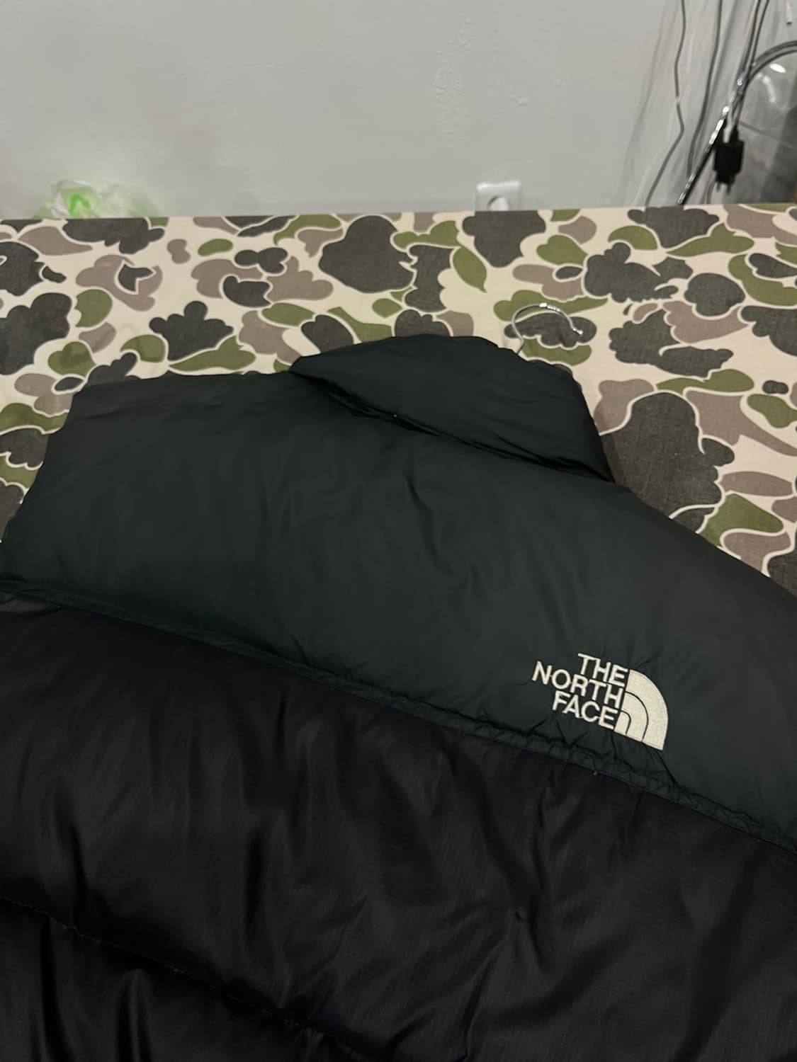 90s 노스페이스 해외판 눕시 구스다운 패딩 베스트 조끼 상품이미지7