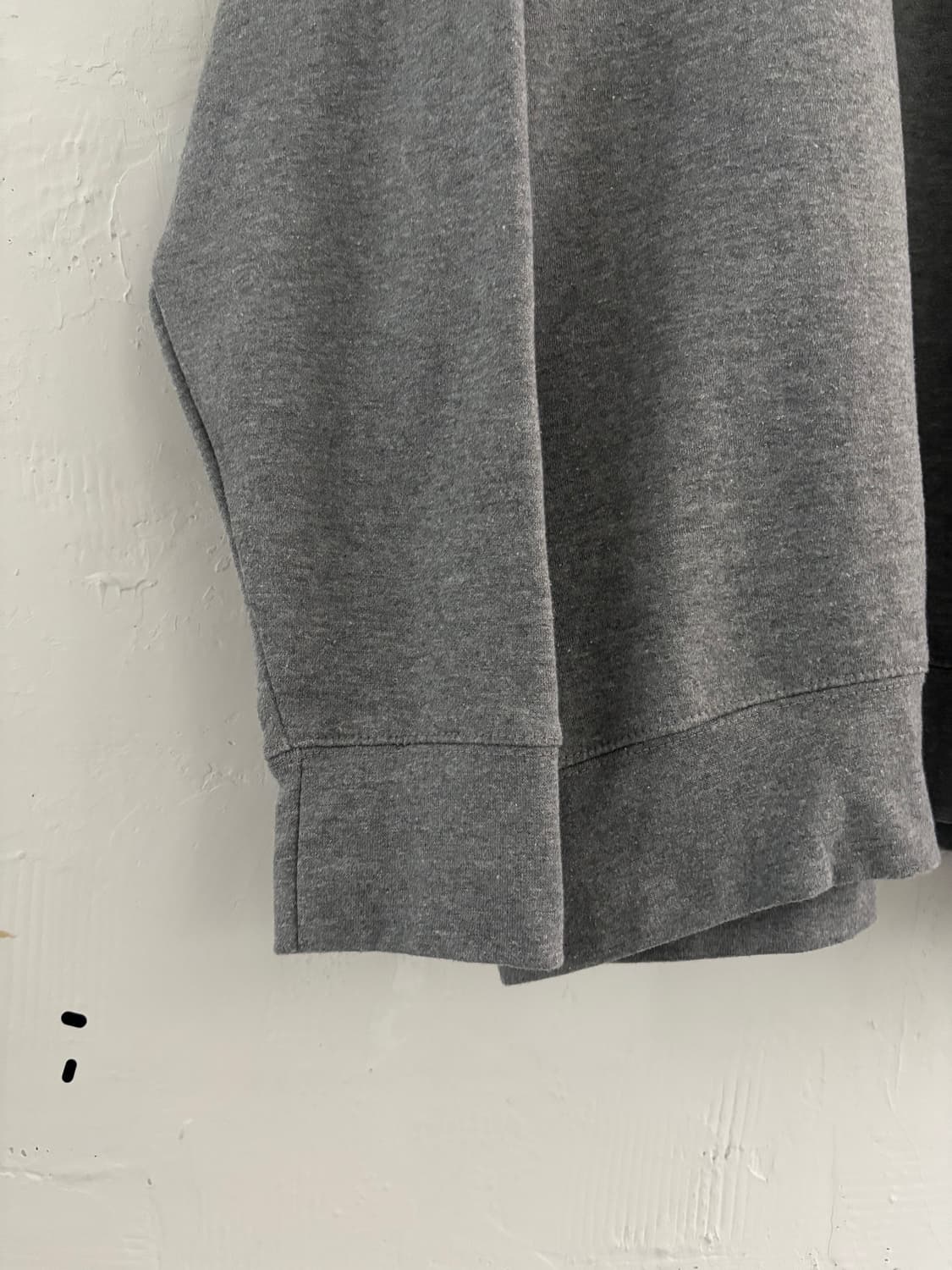 하우스 오브 950 리버스 로고 그레이 맨투맨 상품이미지7