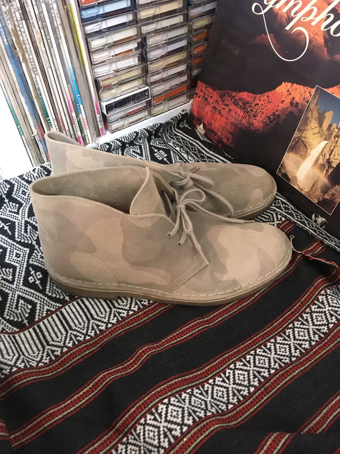 Clarks Originals Beige Camo Suede Desert 상품이미지3