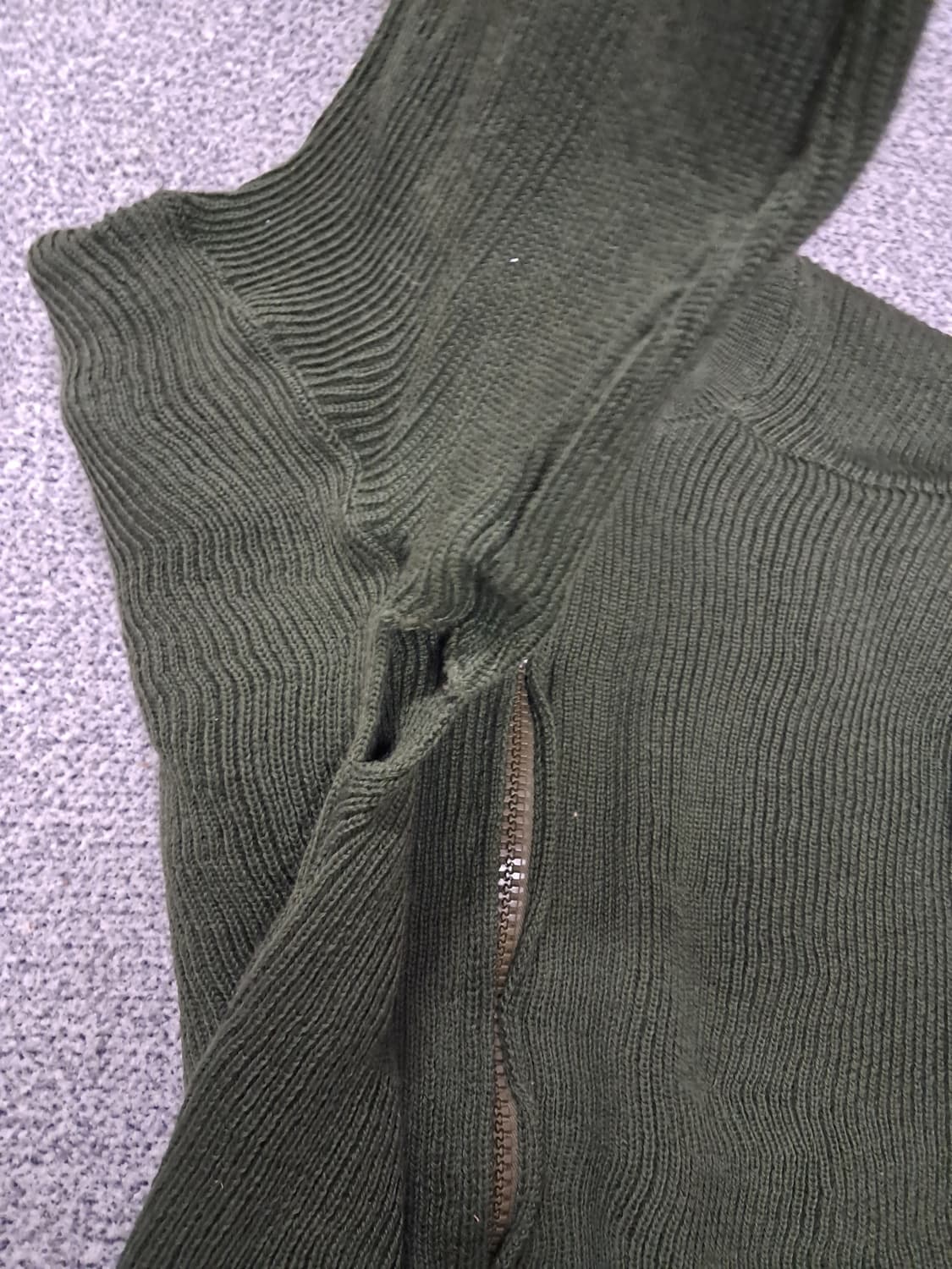 스웨덴군 니트집업 상품이미지6