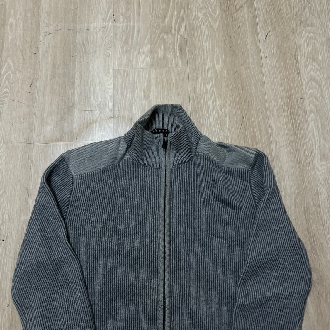 띠어리 여성 미니멀 니트집업 XS/85  상품이미지2