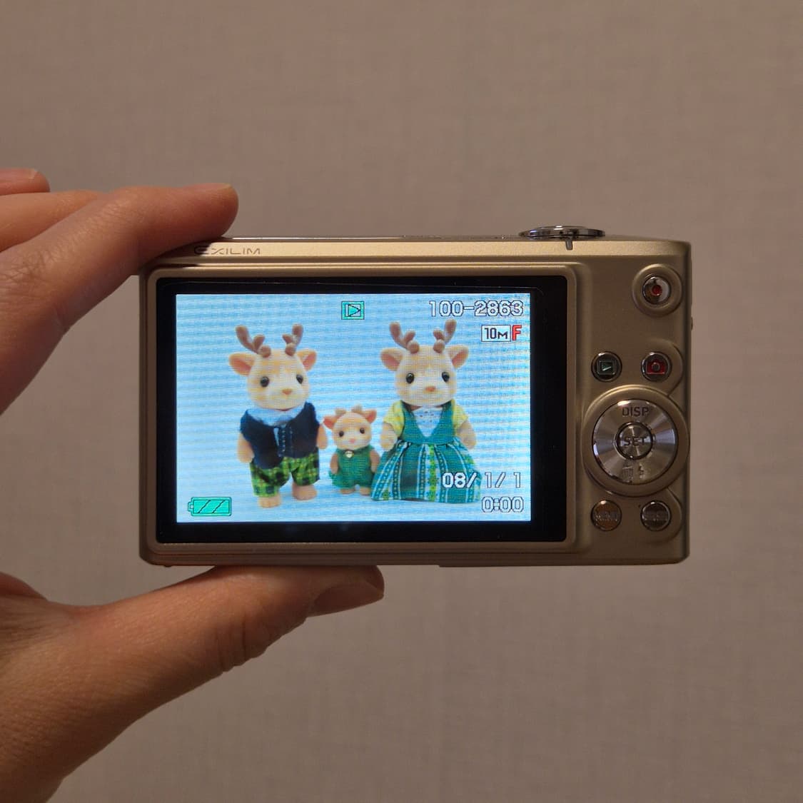 카시오 엑슬림 EX-Z200 골드 ✨ 고급스러운 골드 컬러 감성 상품이미지2