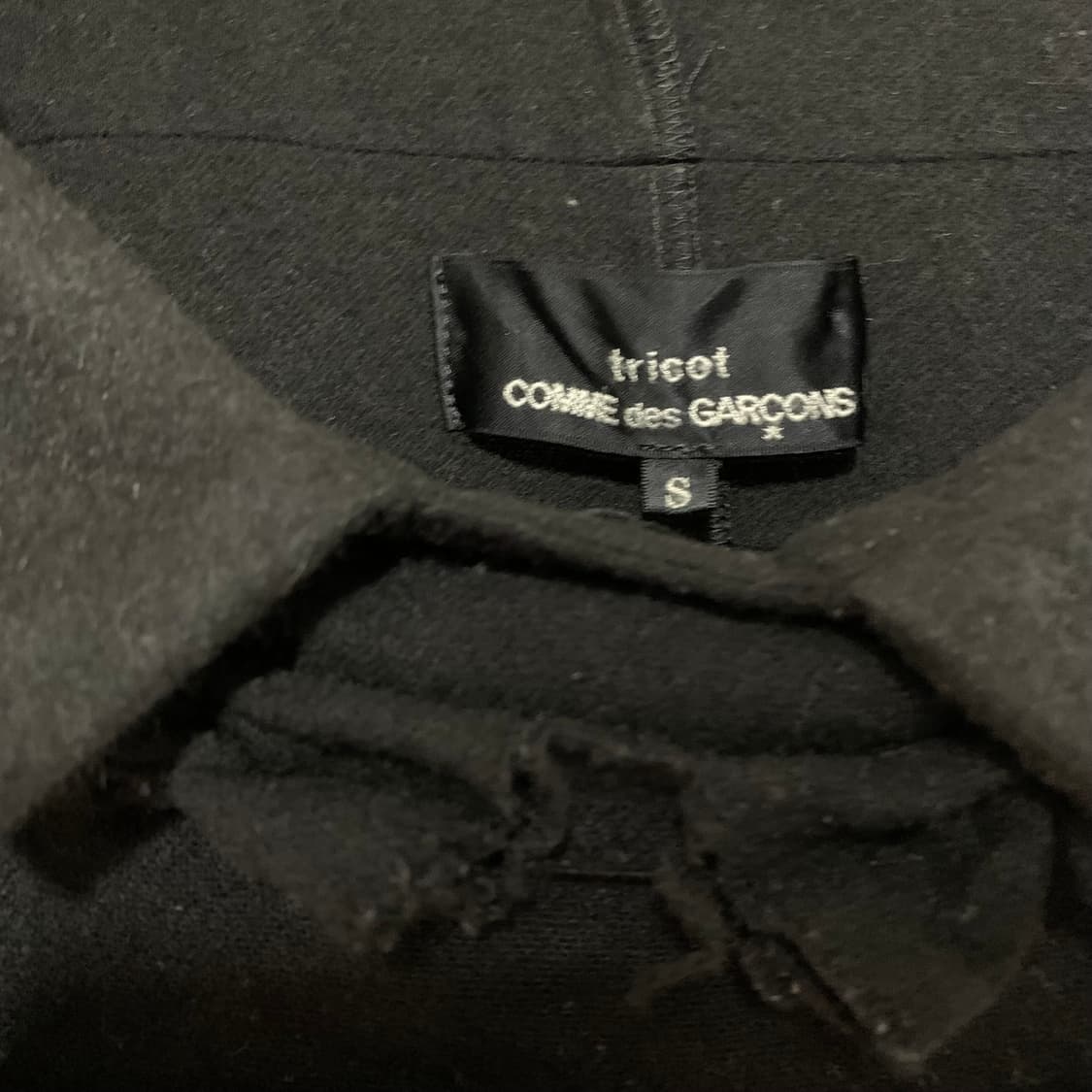 꼼데가르송 블랙 울 리본 디테일 8부 소매 탑 상품이미지9