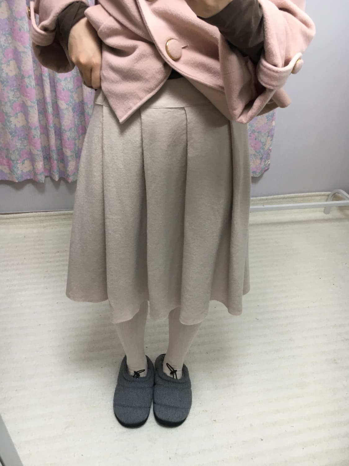 아이보리 울 미디 스커트 상품이미지4