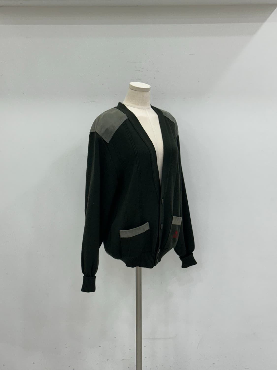 버버리 남성 가디건 상품이미지2