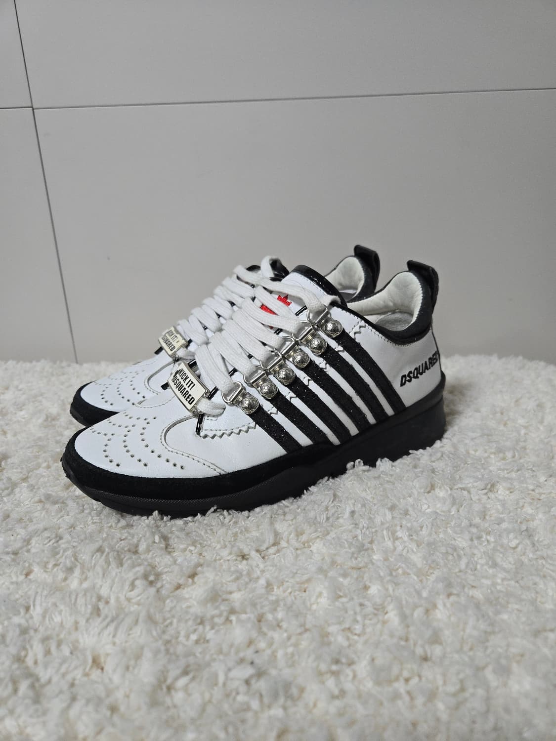 디스퀘어드2  1964  6스트라이프 스니커즈 35 (225) 상품이미지1