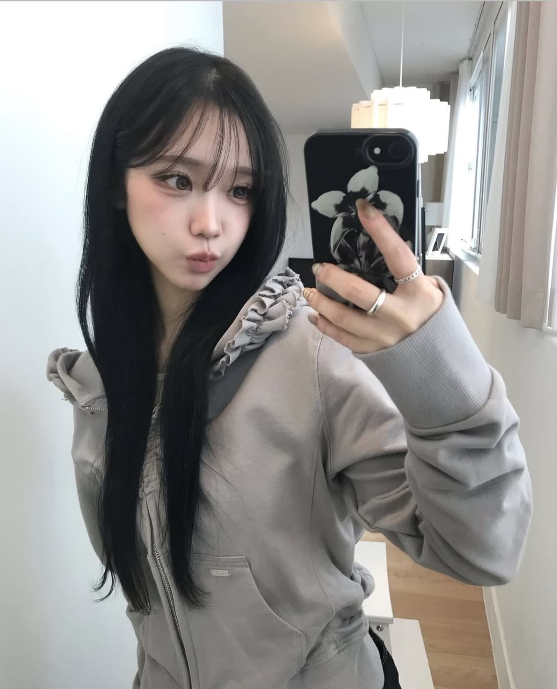 (새상품) kirev키레브 후드집업 (원가:115,000원) 상품이미지2