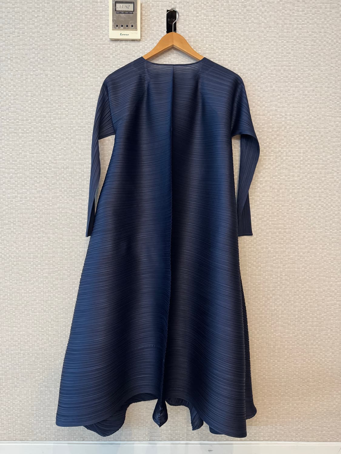 플리츠플리즈 씨티 프레임 원피스 상품이미지3