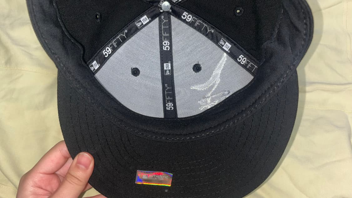 Capo Pinned Capo Girl Fitted 상품이미지5