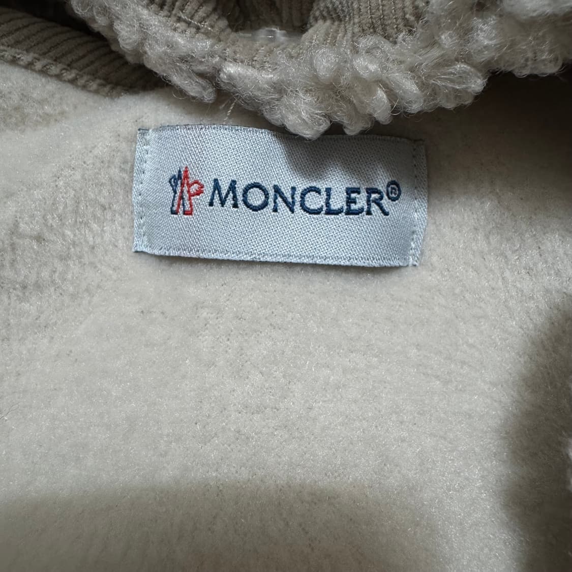 몽클레어 퀼팅 후리스 후드 자켓 상품이미지5