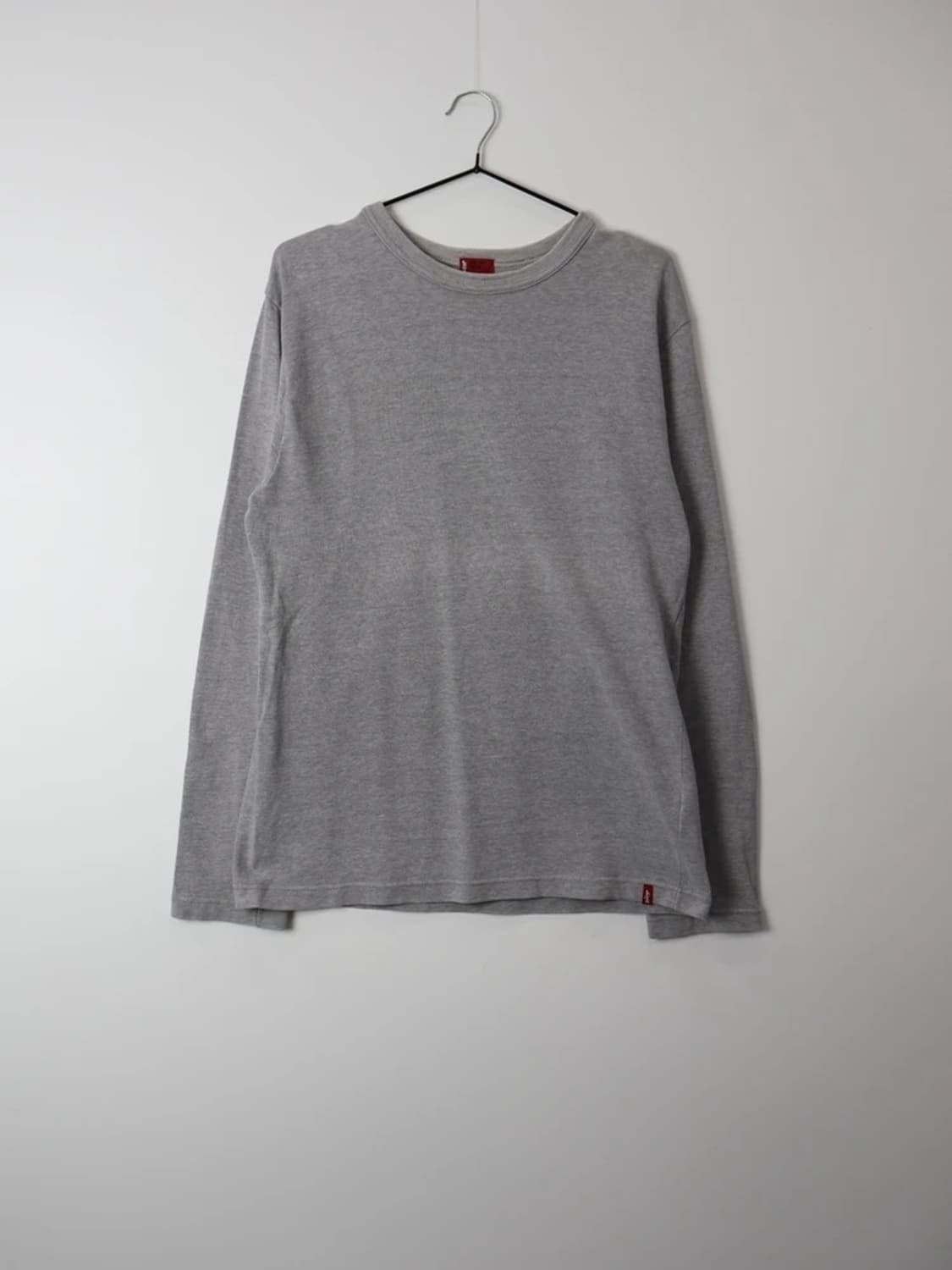 Levi's Gray Long Sleeve 상품이미지3