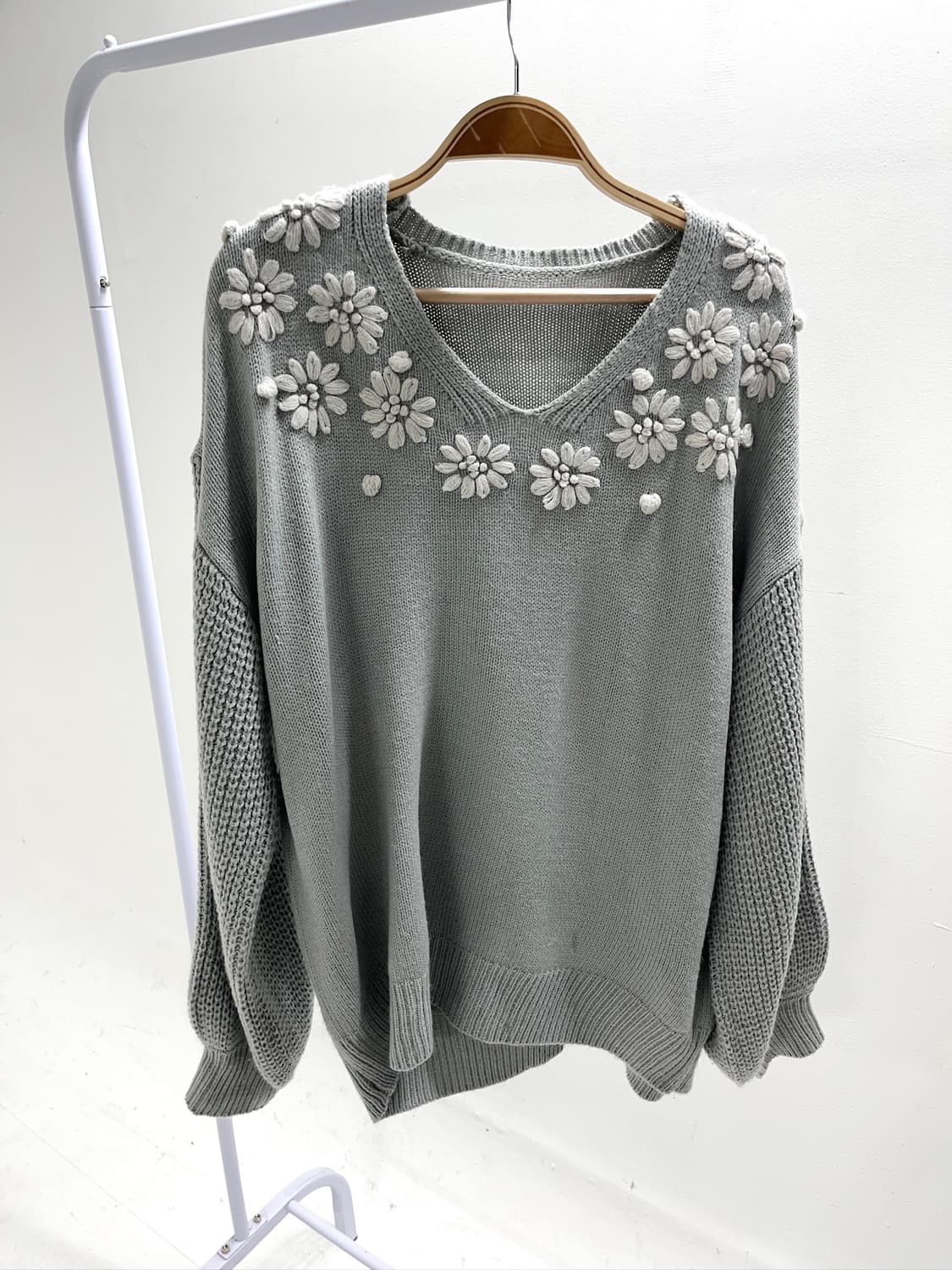 Sky Blue Flower Heart Knit 상품이미지1