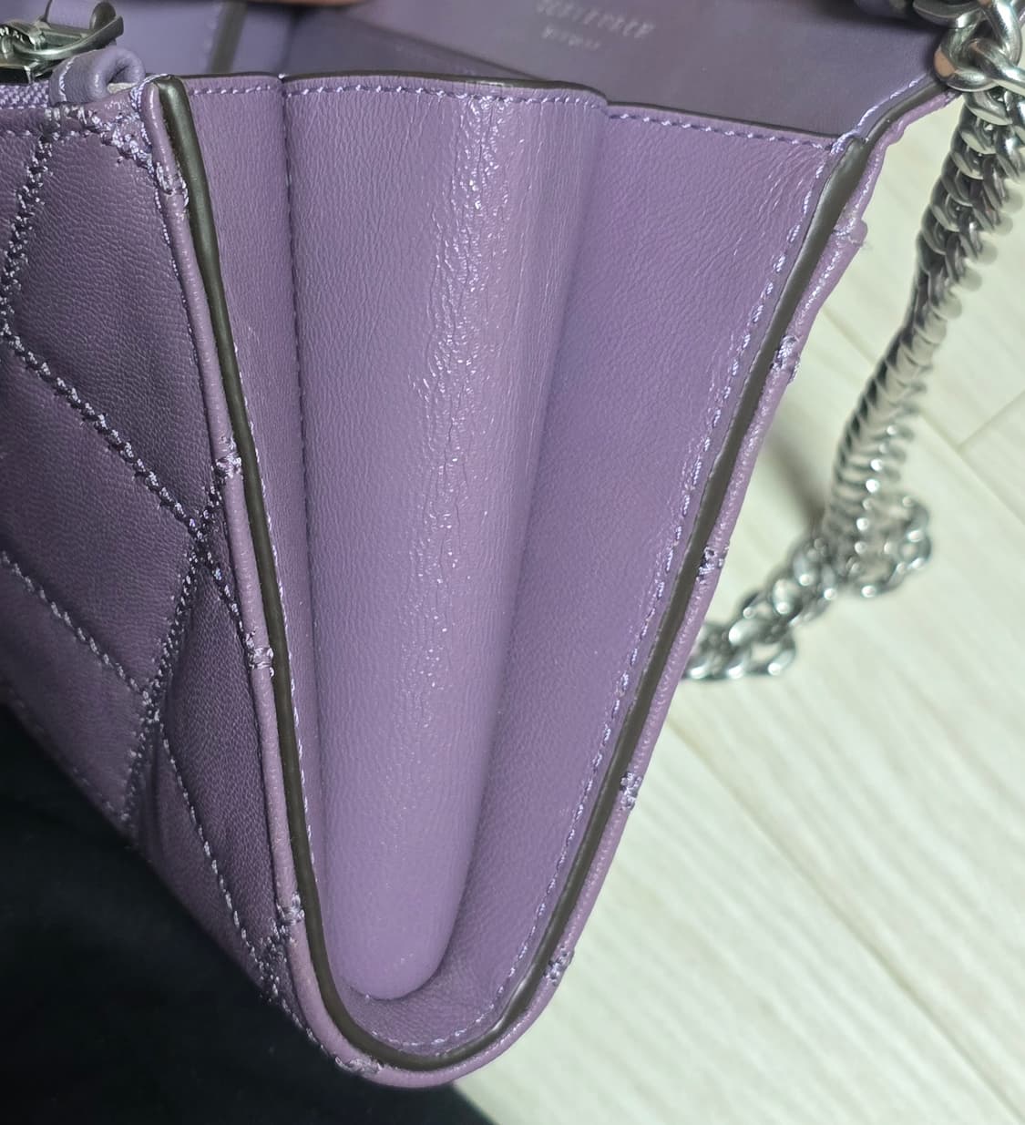 토리버치 크로스백 라벤더색 상품이미지5