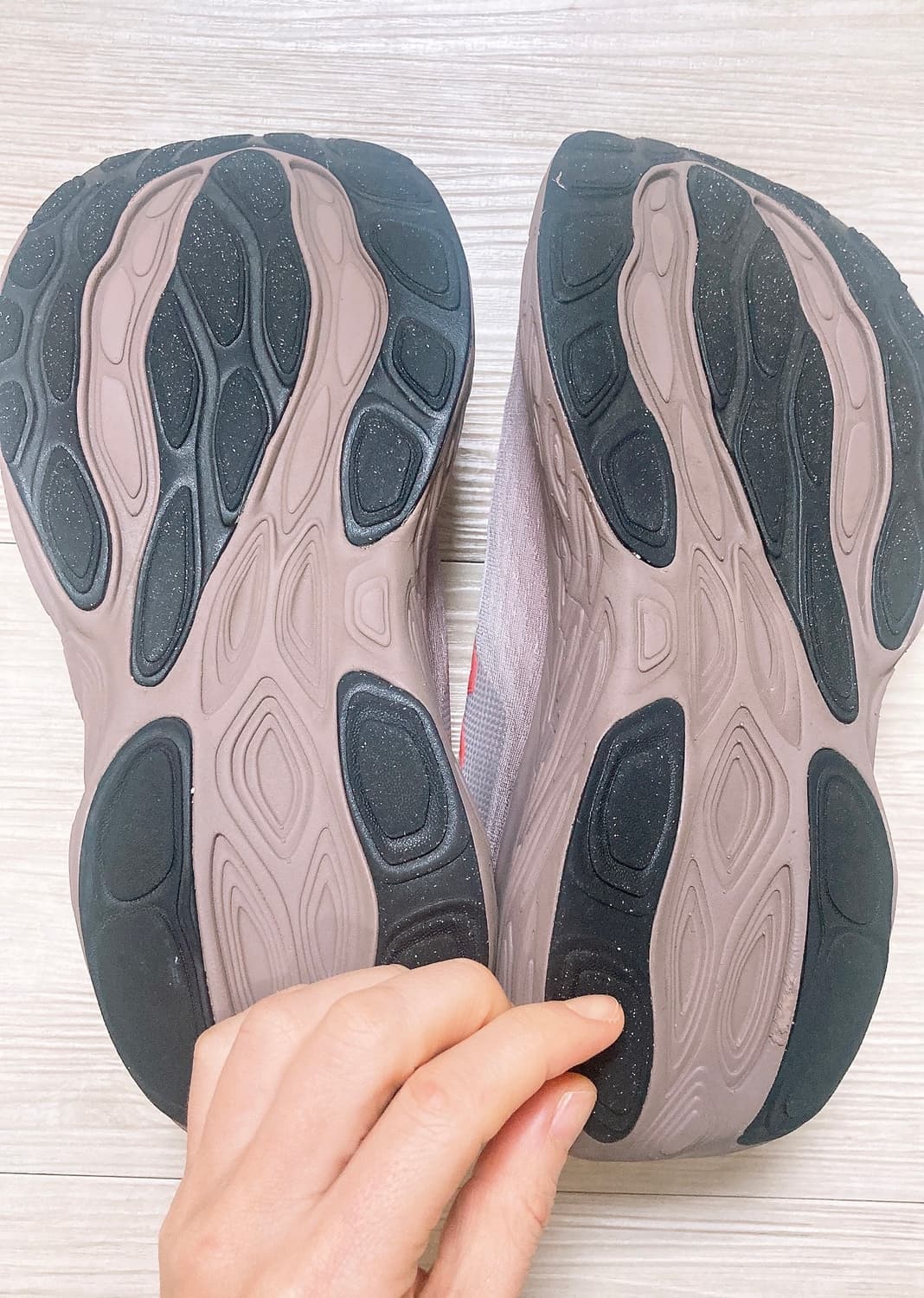 뉴발란스 프레시 폼 1080v14  ,245mm 상품이미지7