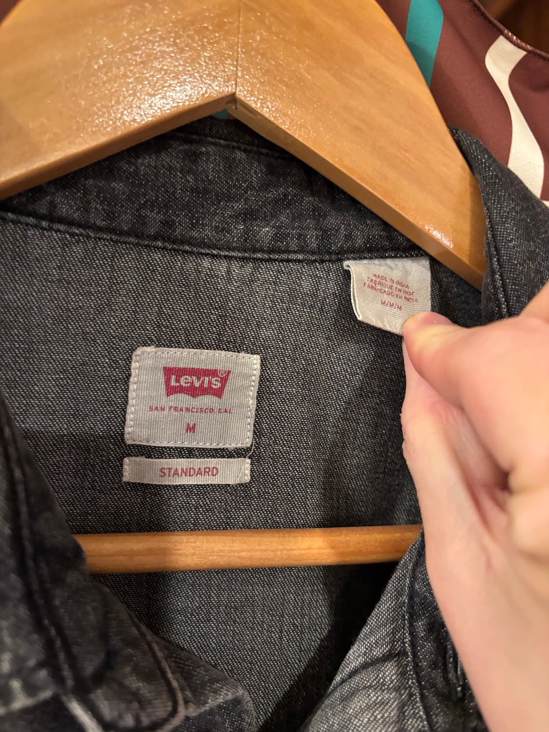 리바이스 블랙 데님 웨스턴 셔츠 상품이미지3