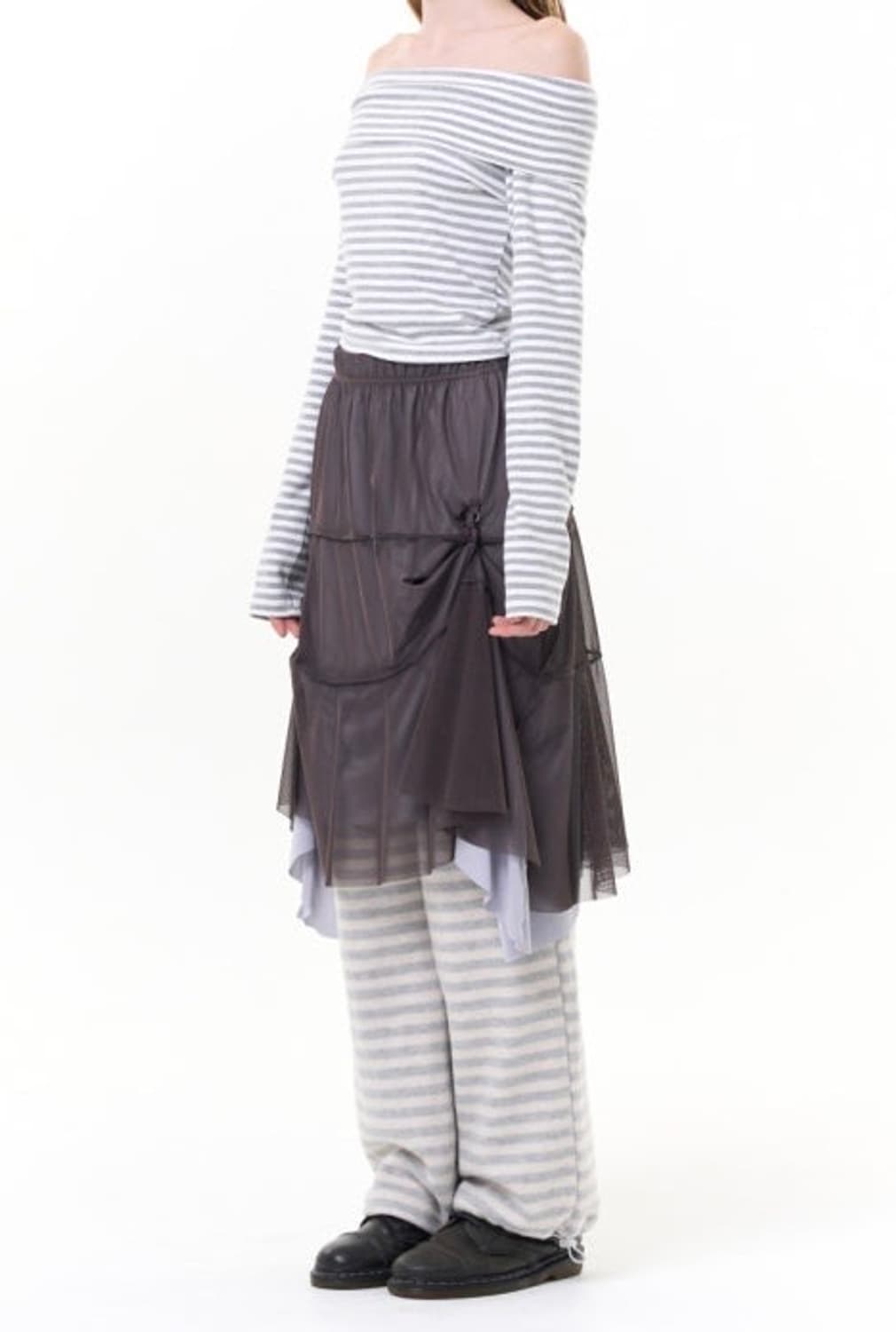 탠스댄스 레이어드 메쉬 스커트 차콜 상품이미지3