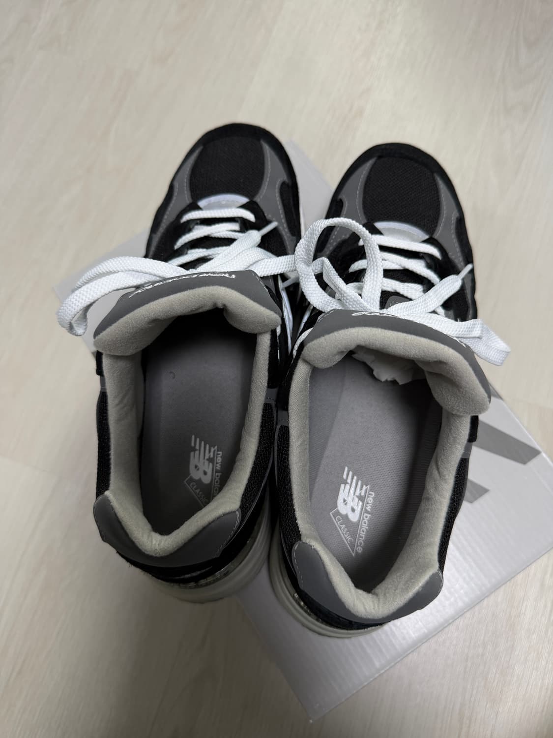 뉴발란스 992 코어 블랙그레이 상품이미지2