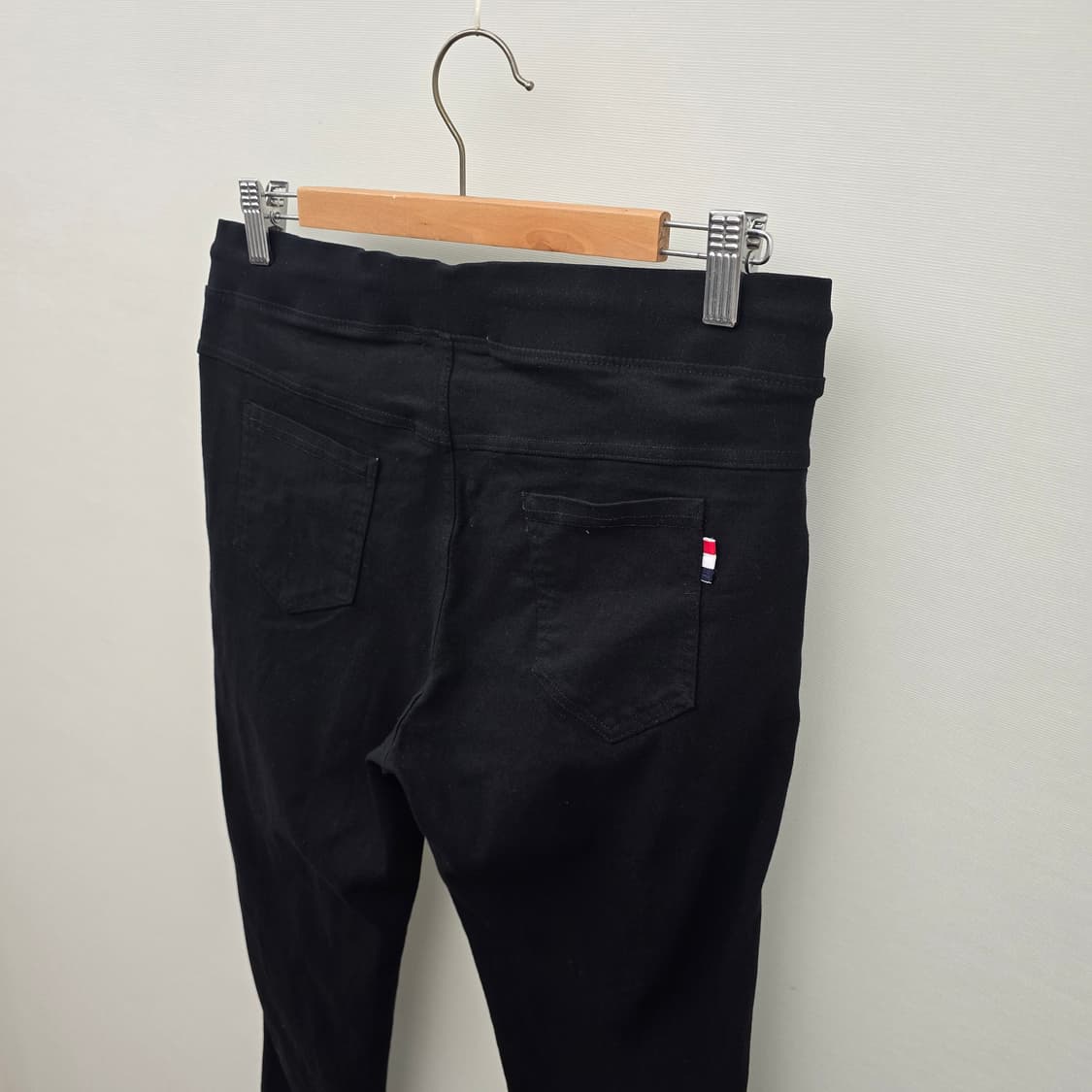 여성 라코스테 블랙 트레이닝 밴딩팬츠 상품이미지7