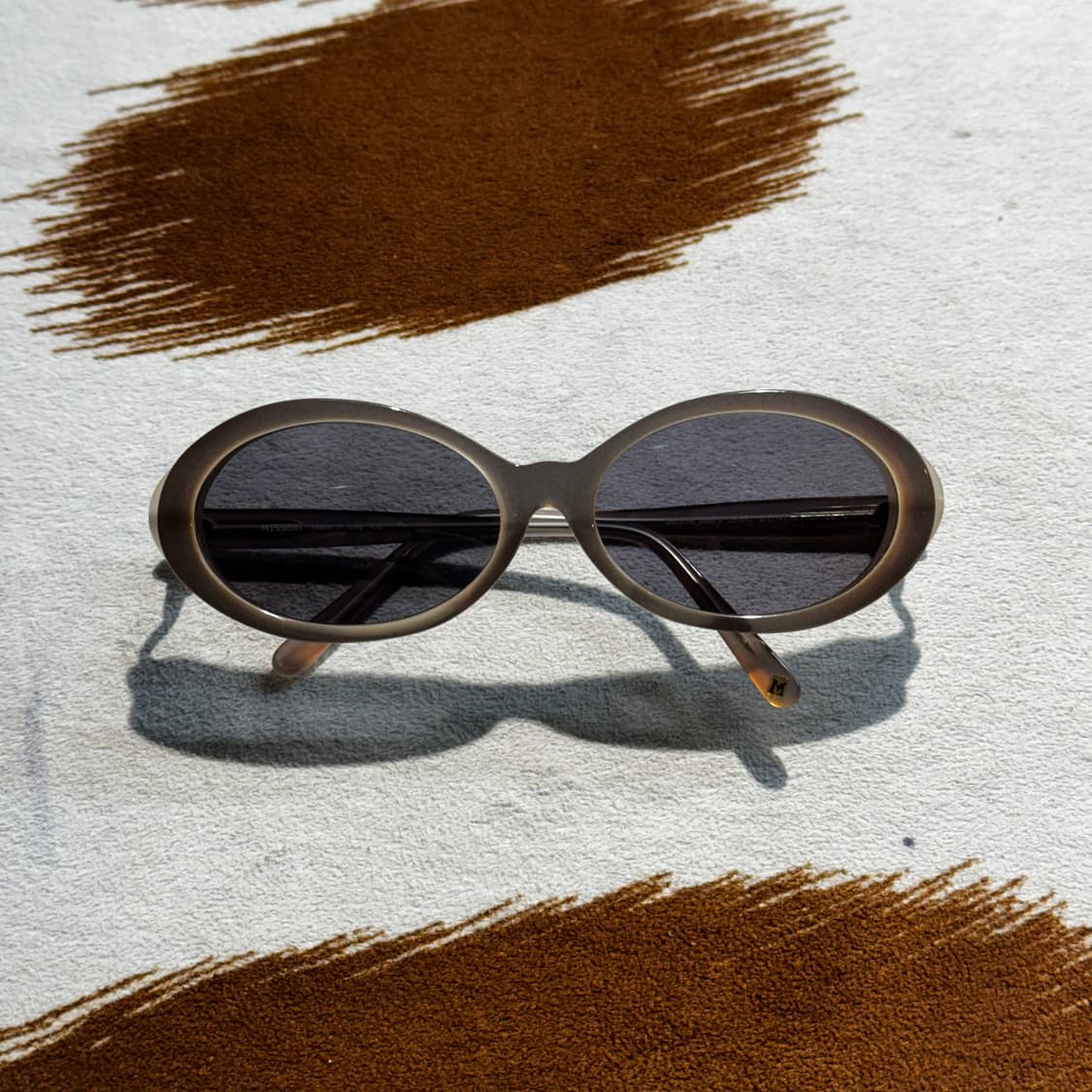 미쏘니 오벌 선글라스 베이지 (OS) 상품이미지10