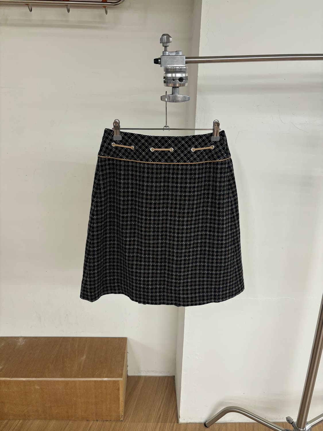 꾸레쥬 텍스처 니트 미니 스커트 상품이미지4