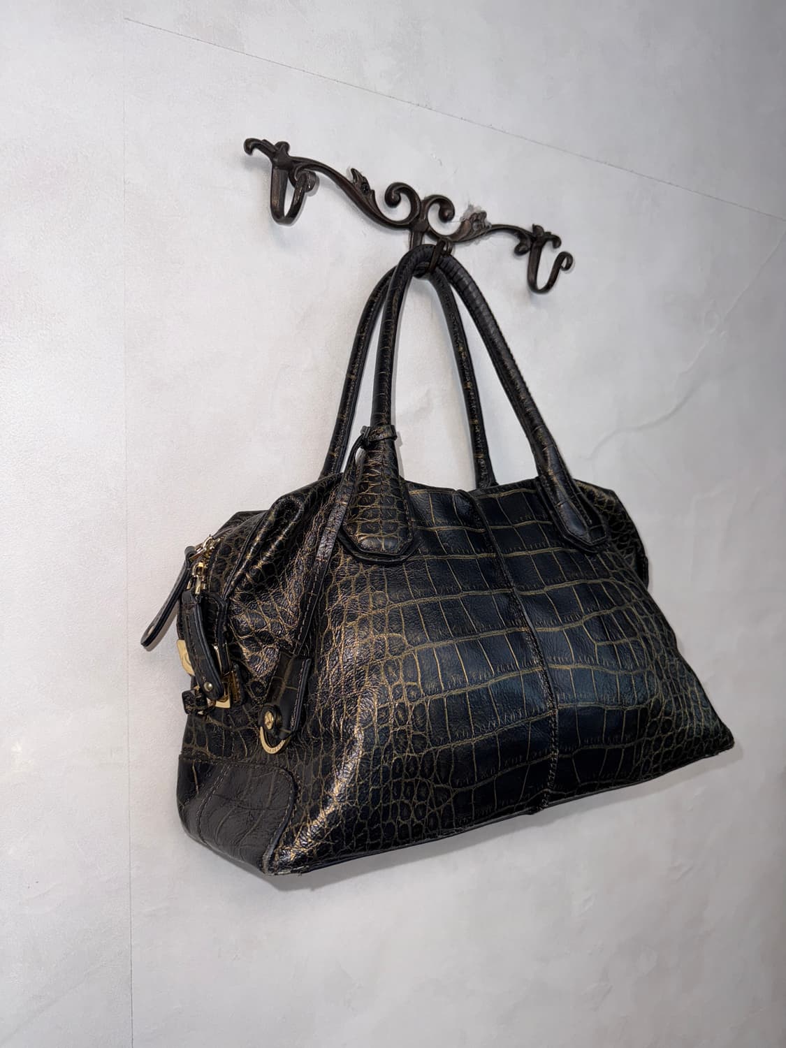 Morgan black gold python tote bag  상품이미지2