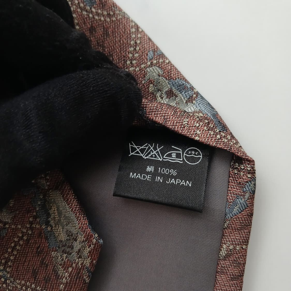 풀마크 실크 브라운 자카드 패턴 넥타이 9.4cm A+등급 A18751
 상품이미지8