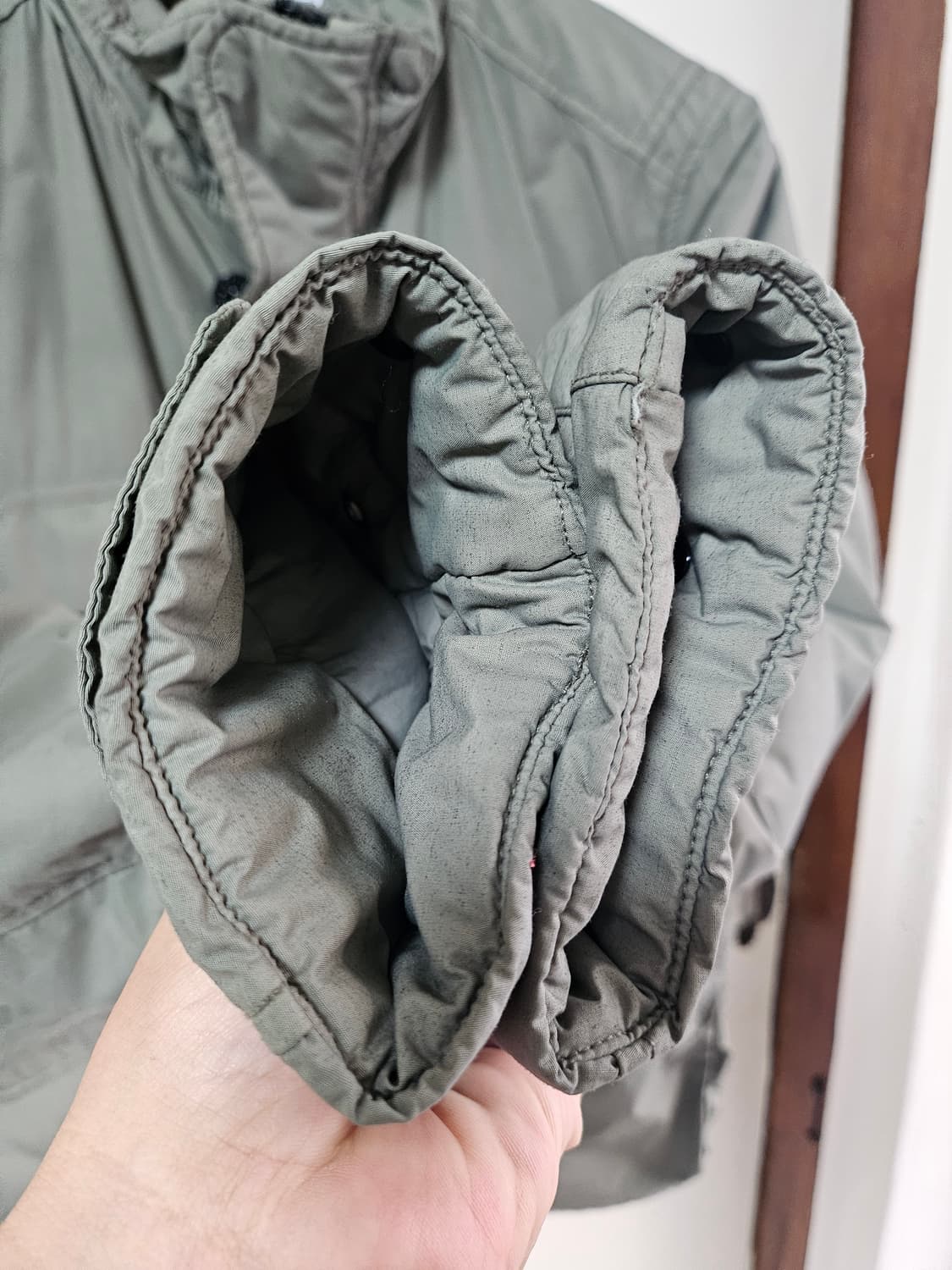 스톤아일랜드 나슬란 패딩 올리브그린 s 상품이미지3