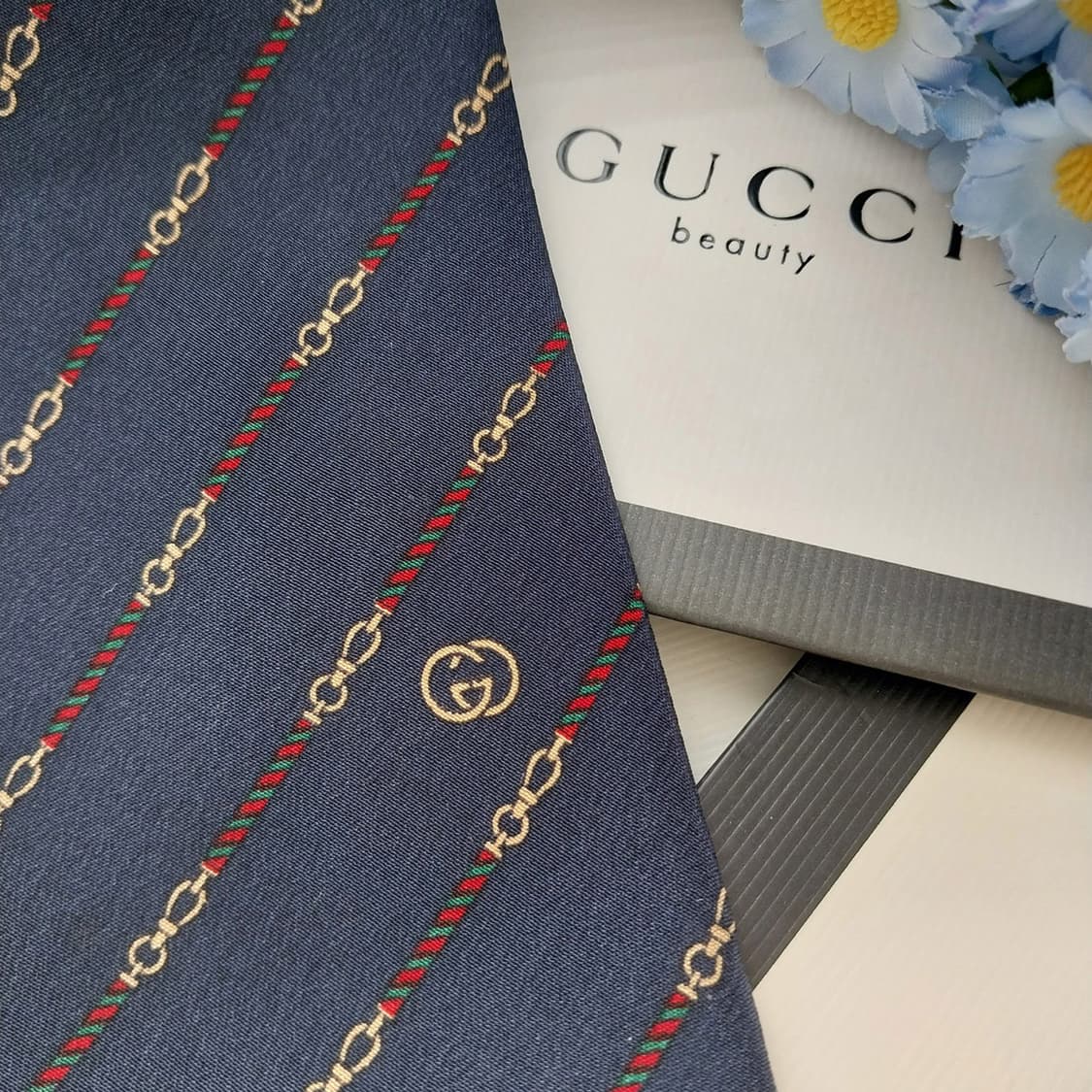 구찌 실크 체인 스트라이프 넥타이 8.2cm A+~A등급 K1396
 상품이미지4