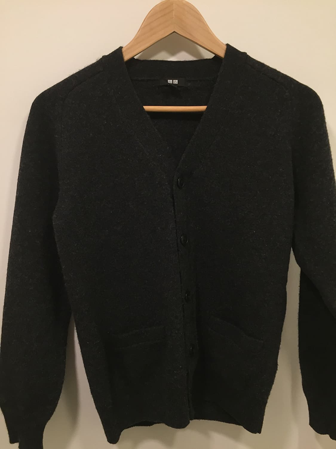 여성 유니클로 V넥 가디건 95 상품이미지2