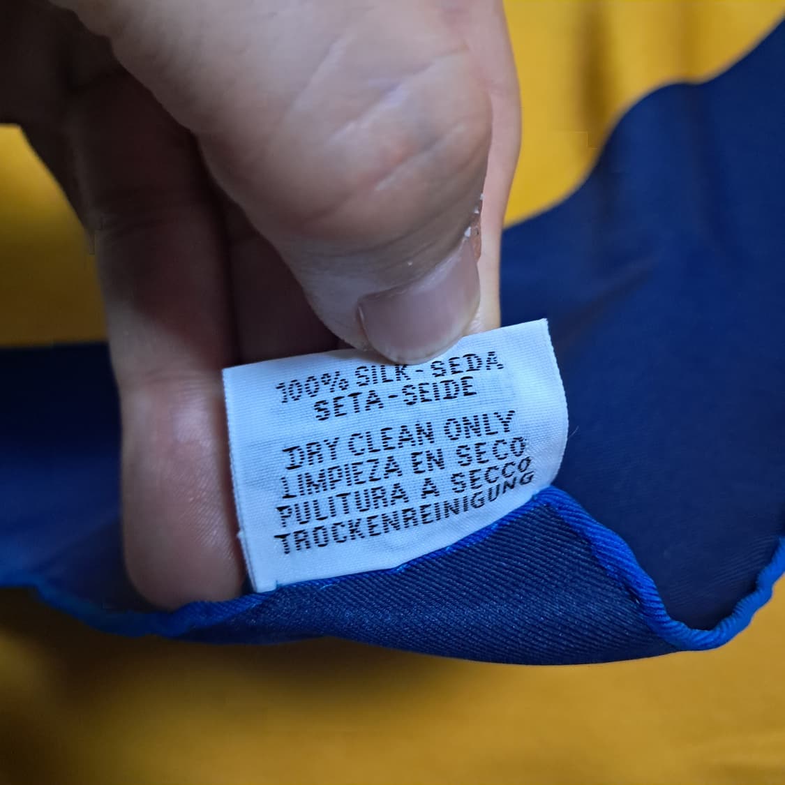 정품 에르메스 실크 스카프 카레 70 상품이미지6