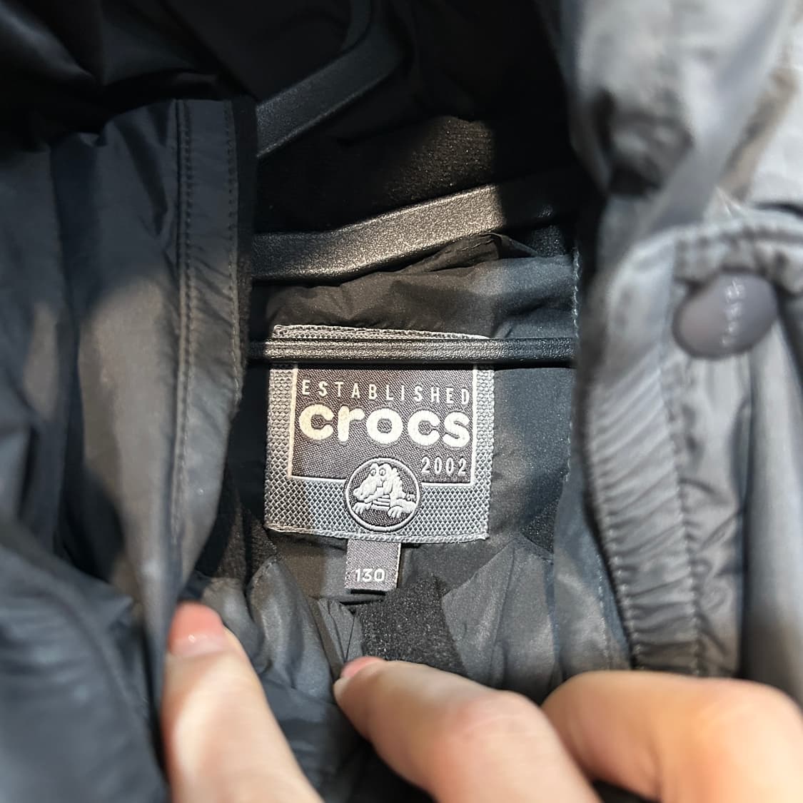 크록스 키즈 덕다운 롱패딩 130 블랙 상품이미지2