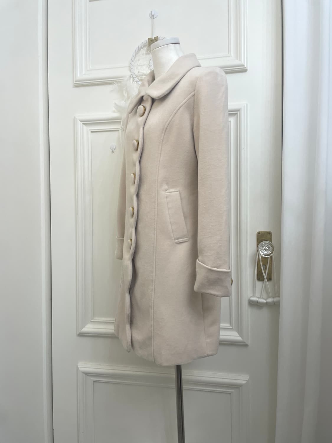 pink cream lovely wave back bow coat 상품이미지2