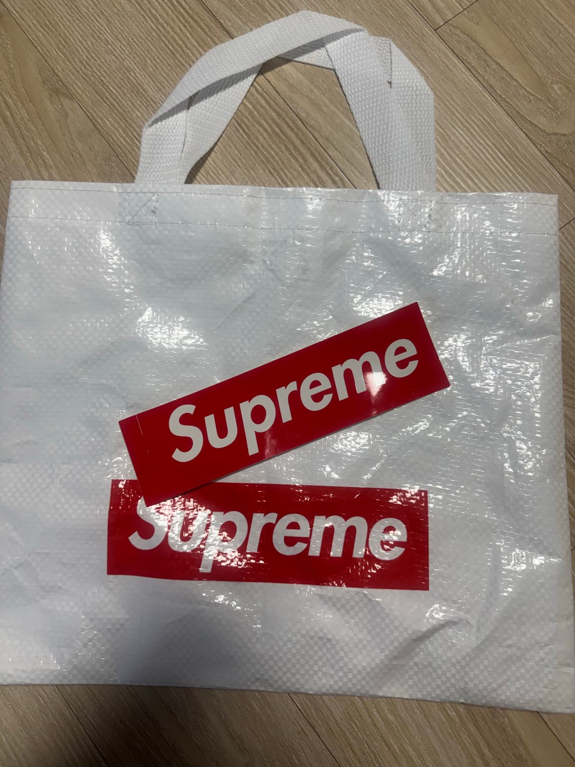 슈프림 로고비니 새상품 (블랙) 상품이미지4