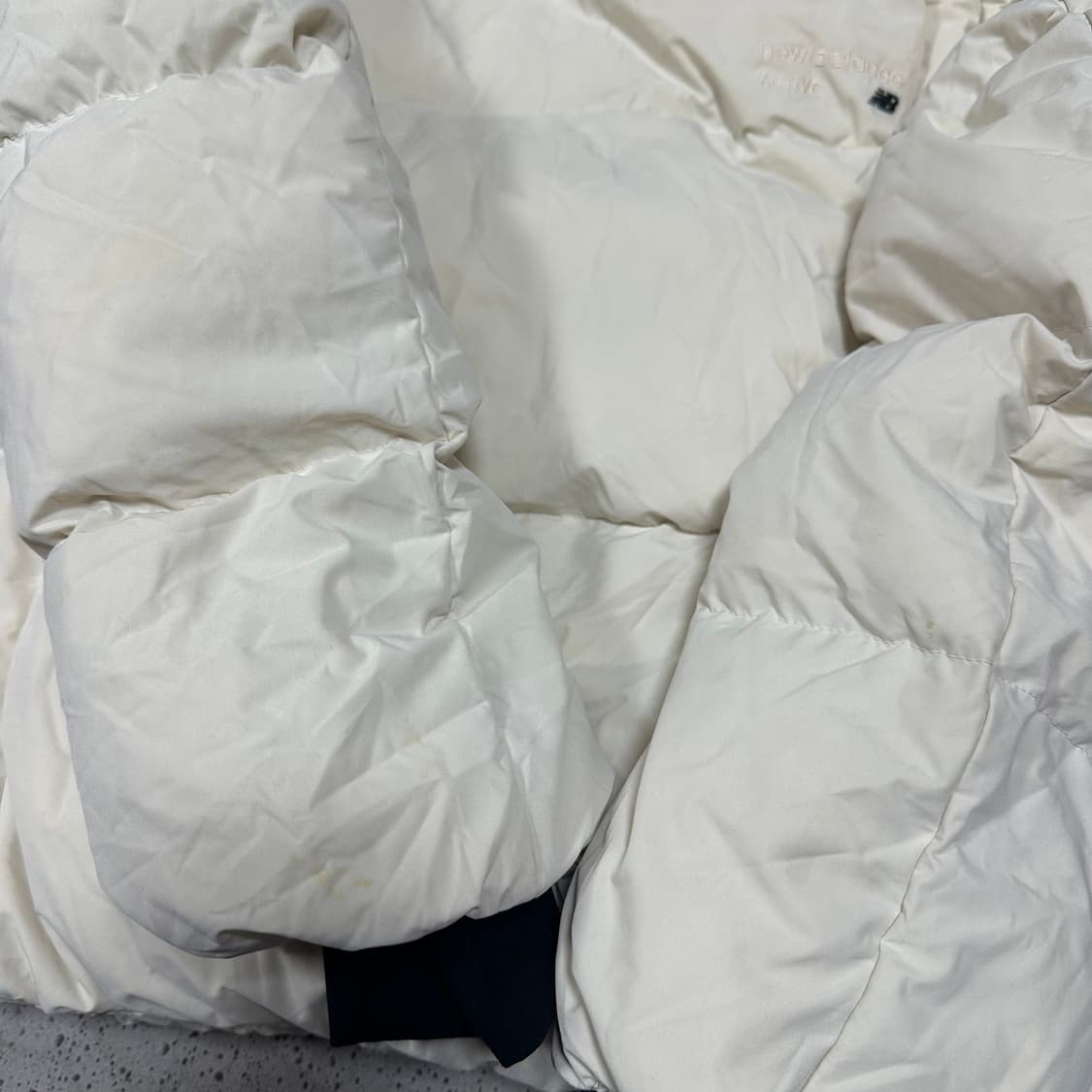 ✨ (바배) 뉴발란스 구스다운 아이보리 패딩  상품이미지9