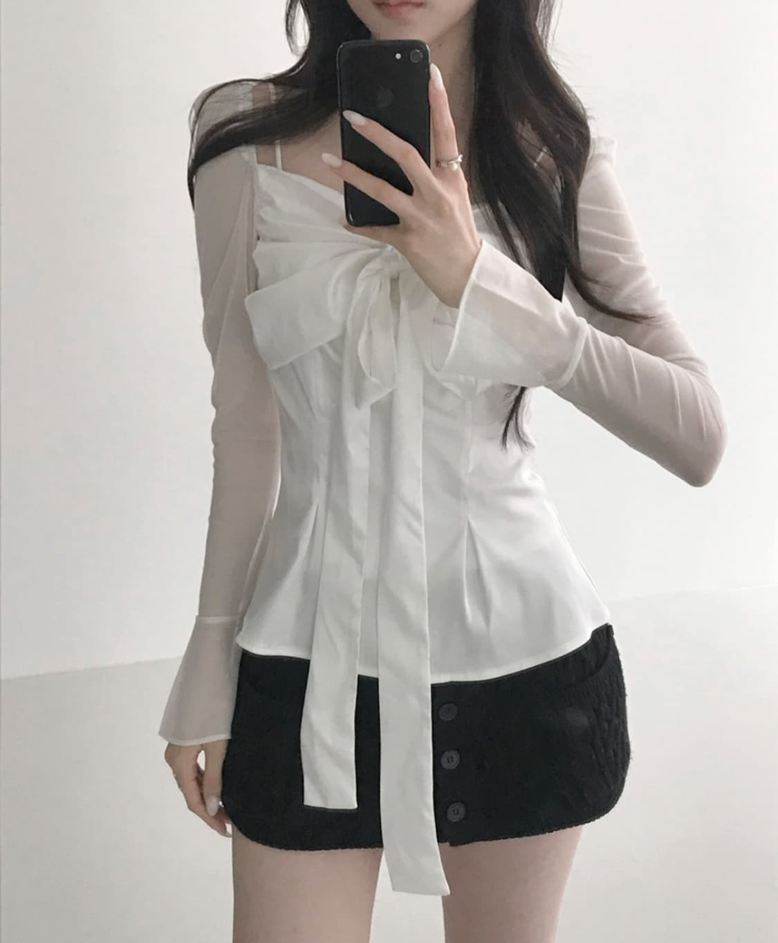 힐다 고희 실키 스완 블라우스 화이트 상품이미지1