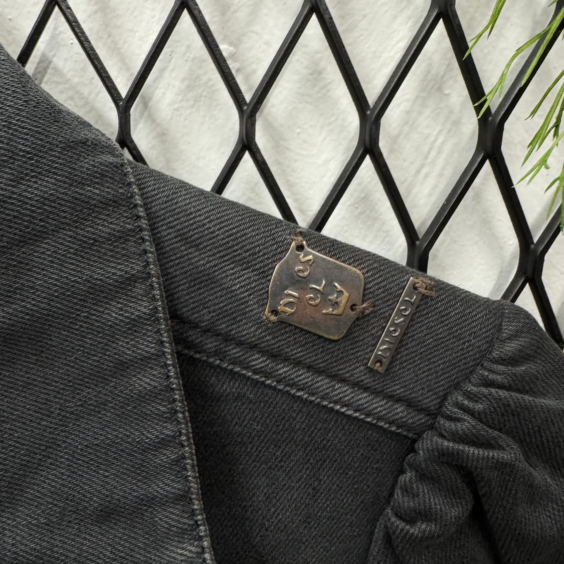 00s 디젤 아카이브 코튼 자켓 전면 투포켓 포인트 블랙 상품이미지5