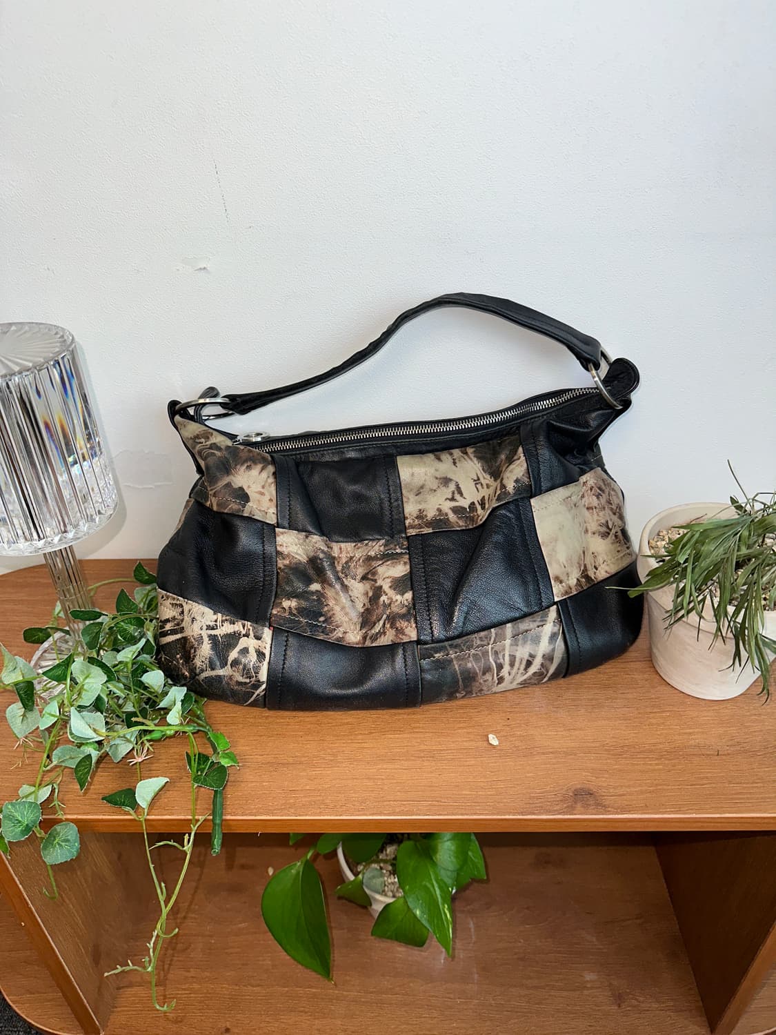 Black tie dye patch 숄더백 상품이미지5