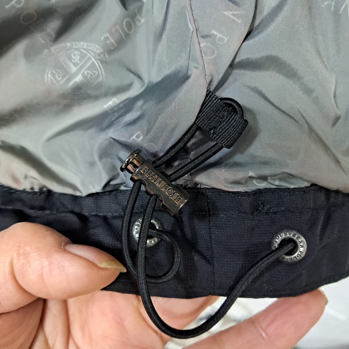 빈폴 블랙 후드 바람막이 자켓 95 상품이미지8