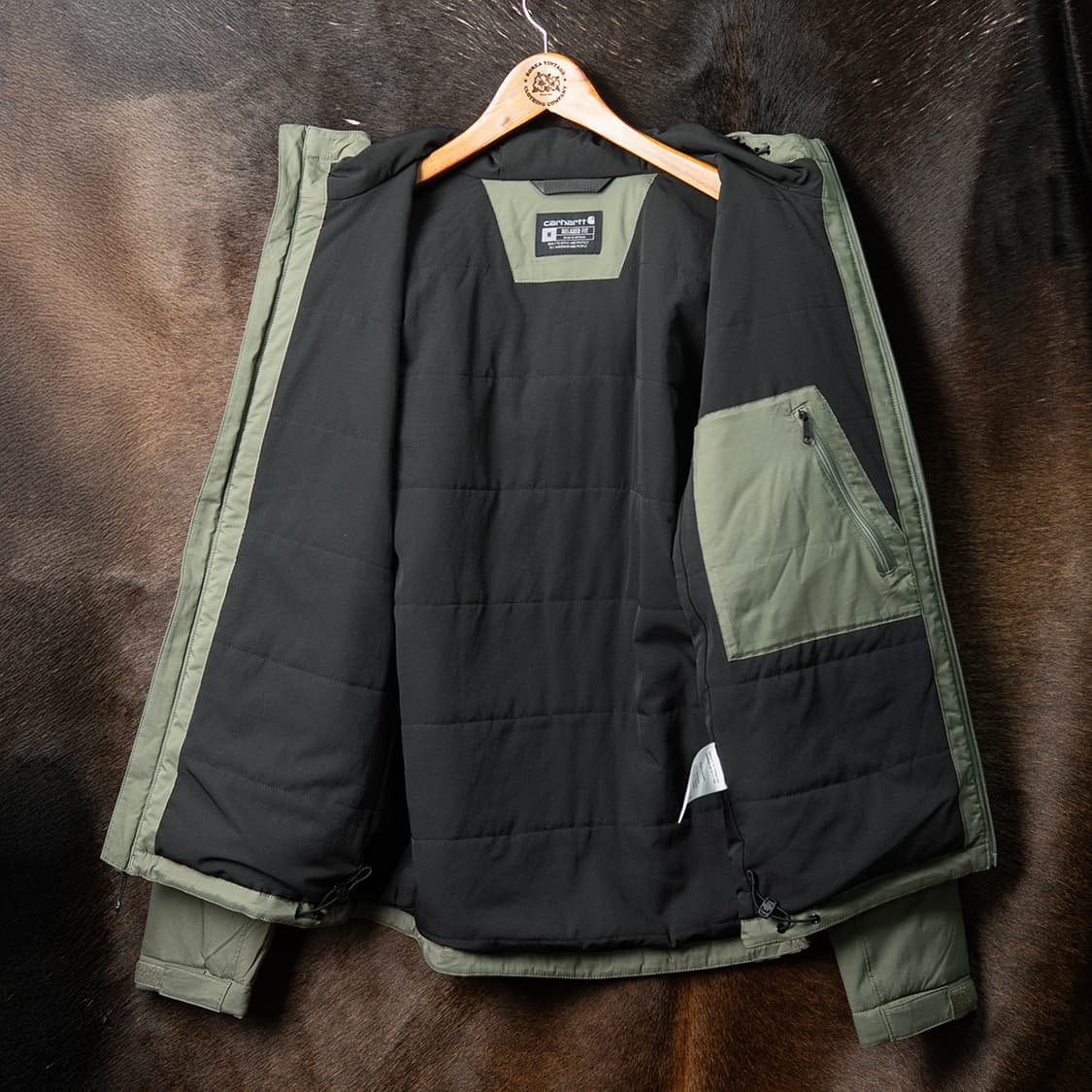 [103] 칼하트 26FW 106981 레인디펜더 소프트쉘 자켓 샘플  상품이미지9