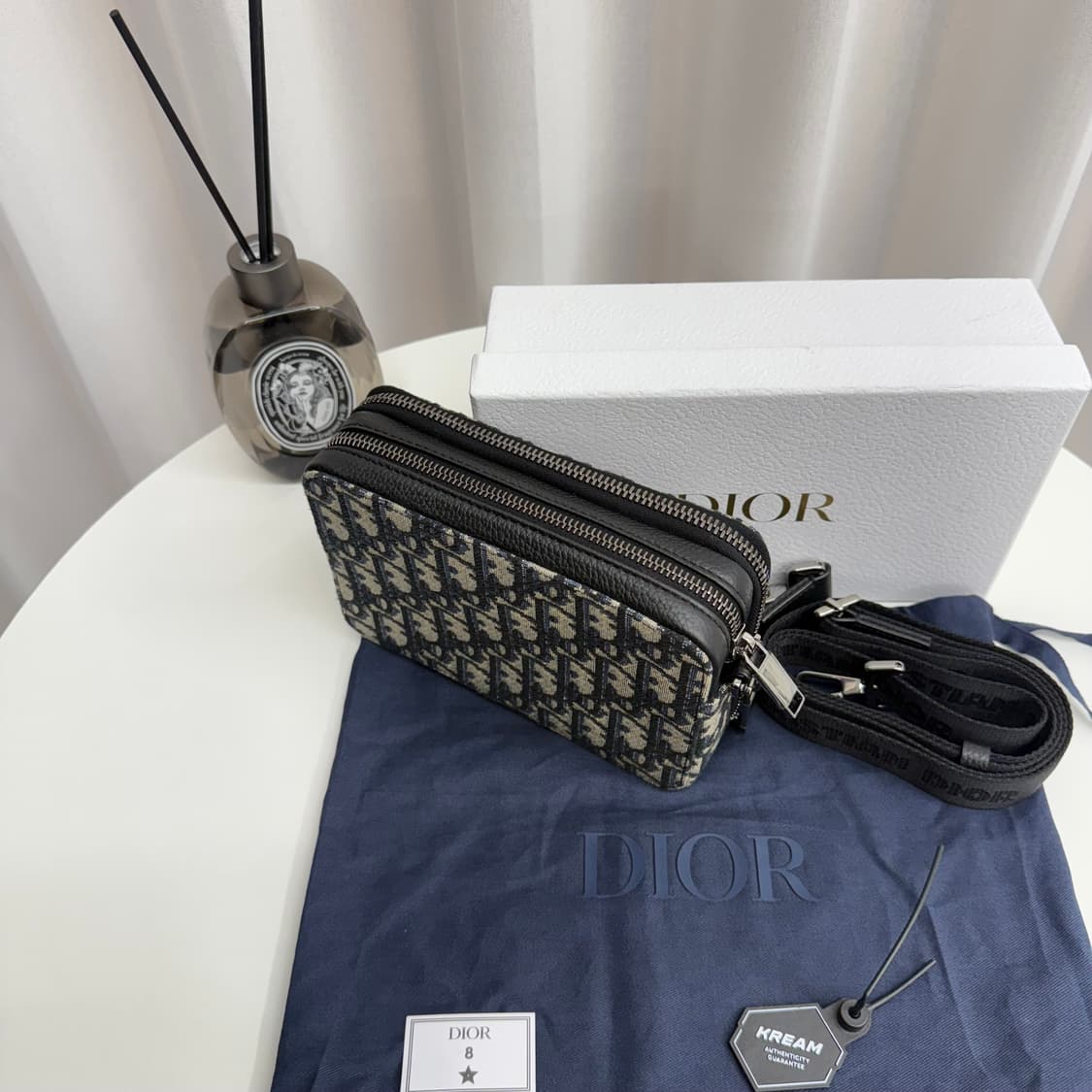 [1회 착용] 디올 오블리크 스트랩 파우치 메신저백 상품이미지2