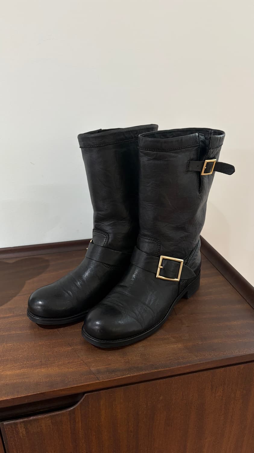 지미추 레더 바이커 앵글 부츠 상품이미지4