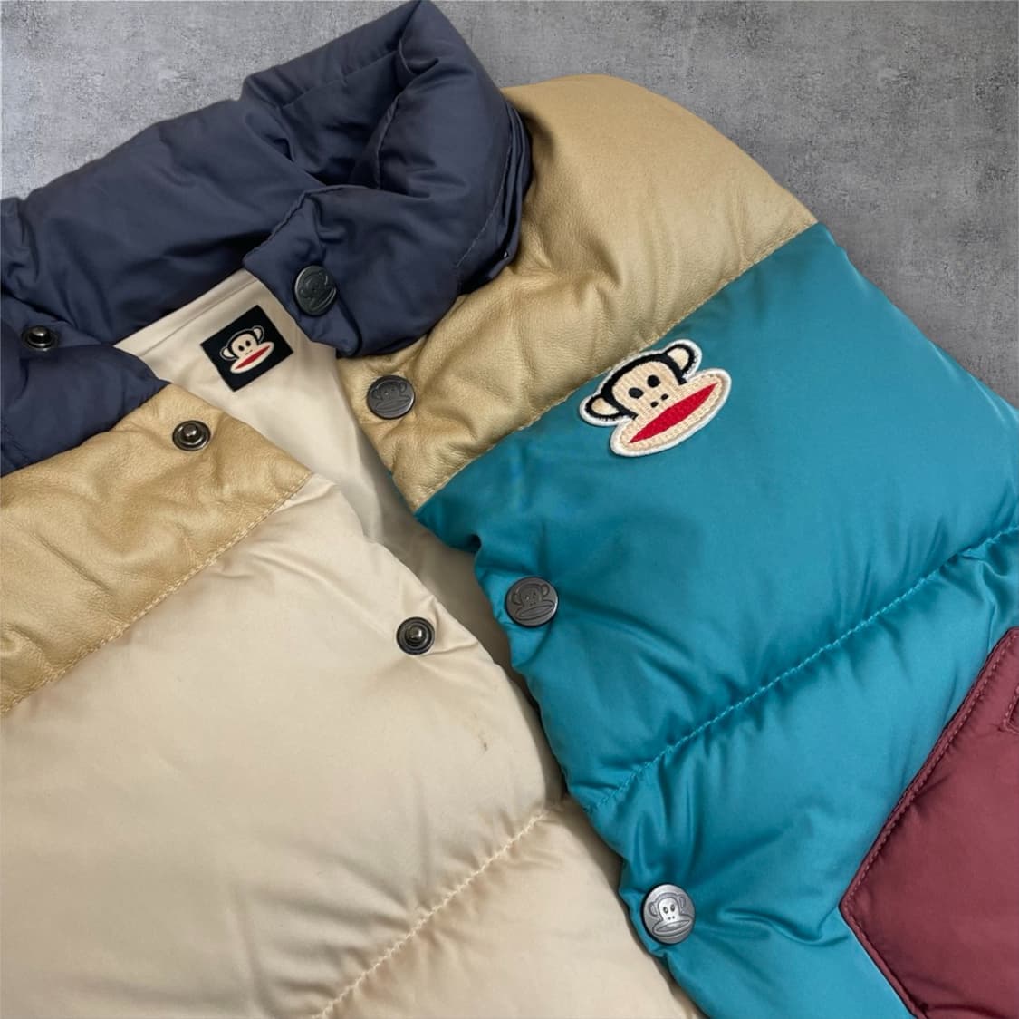 폴프랭크 Paul frank 멀티컬러 구스다운 패딩 조끼 S(90) 상품이미지2