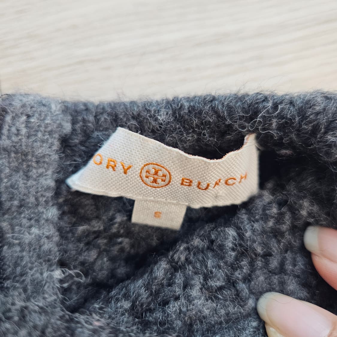 토리버치 니트 챠콜  상품이미지3