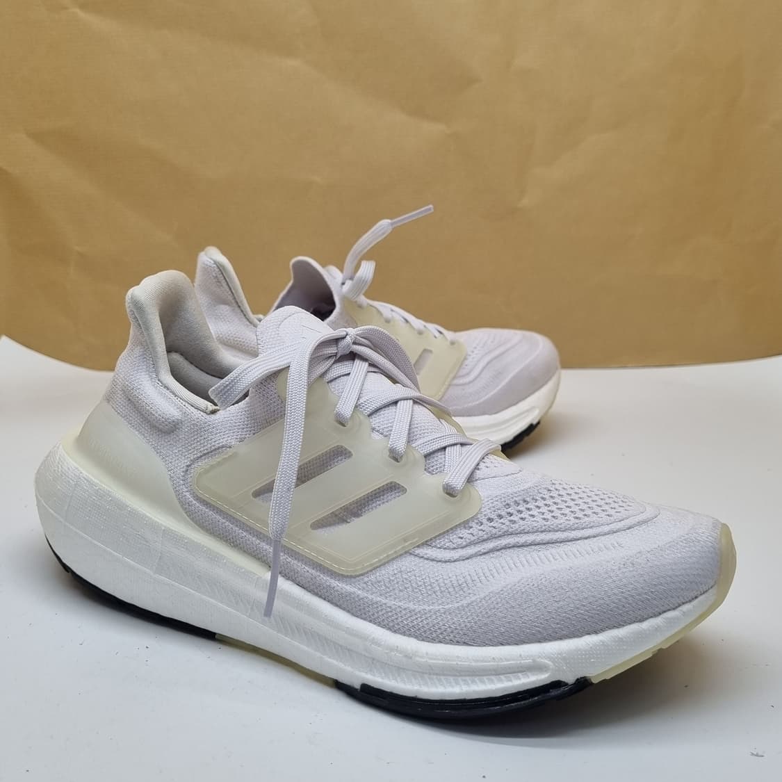 아디다스 울트라부스트22 여성운동화240. 상품이미지1