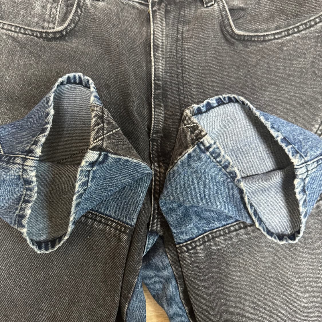 Supreme 2-Tone Paneled Jean 상품이미지3