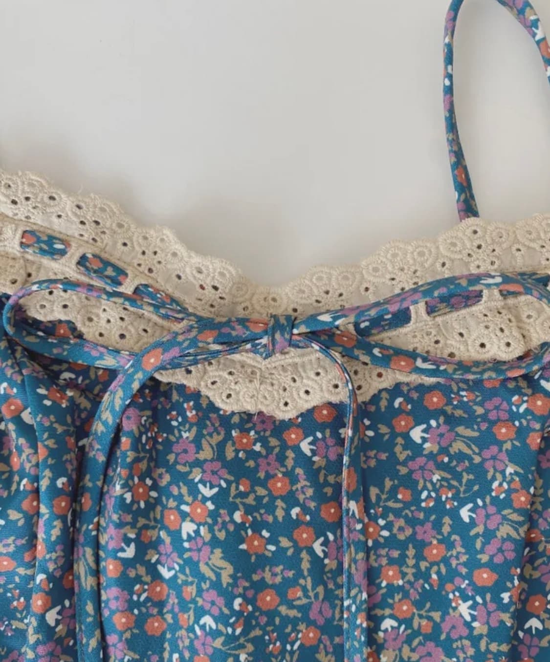 플라워 레이스 끈나시 원피스 네이비 상품이미지2