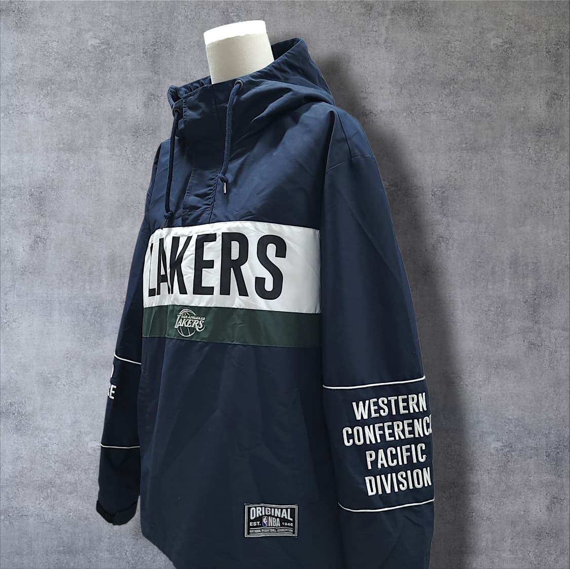 [L] NBA 로스앤젤레스 레이커스 바람막이 후드아노락 상품이미지3