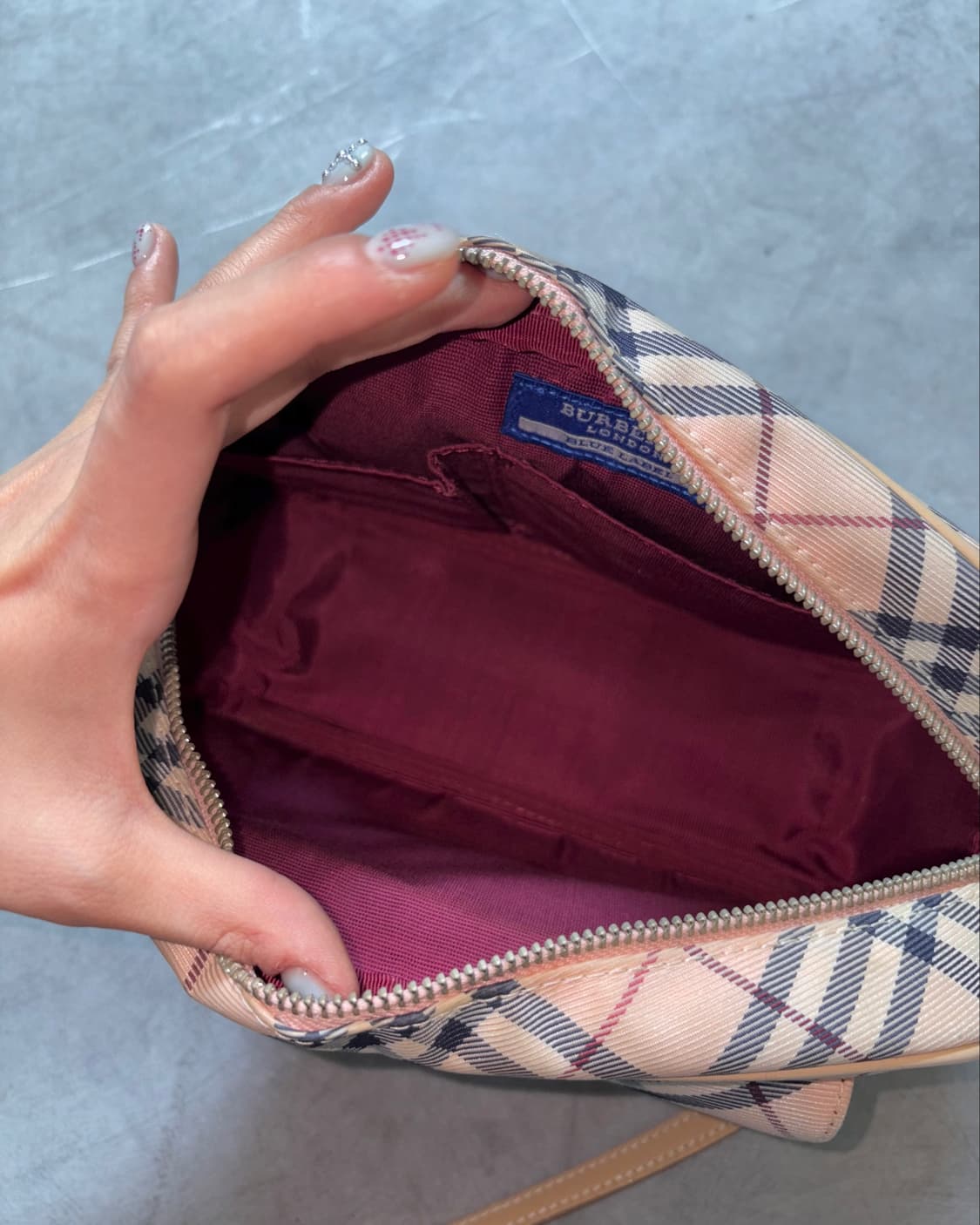 Burberry 버버리 블루라벨 핑크 노바체크 크로스백 상품이미지9
