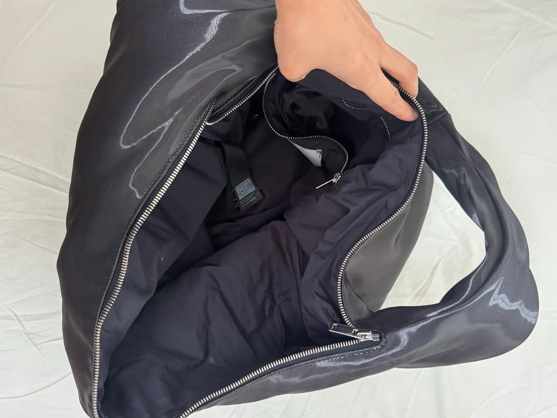 Cos 샤인 크로스백 보부상 가방 상품이미지5