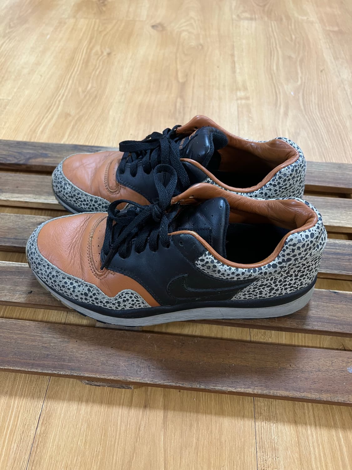 2012년 나이키 에어사파리 한정판 25주년 255사이즈 판매 상품이미지2